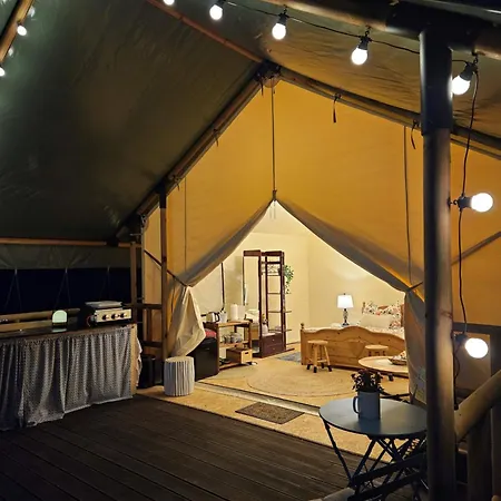 Glamping Tollendorf Luzicke Hory Luxuszelt Jiřetín pod Jedlovou